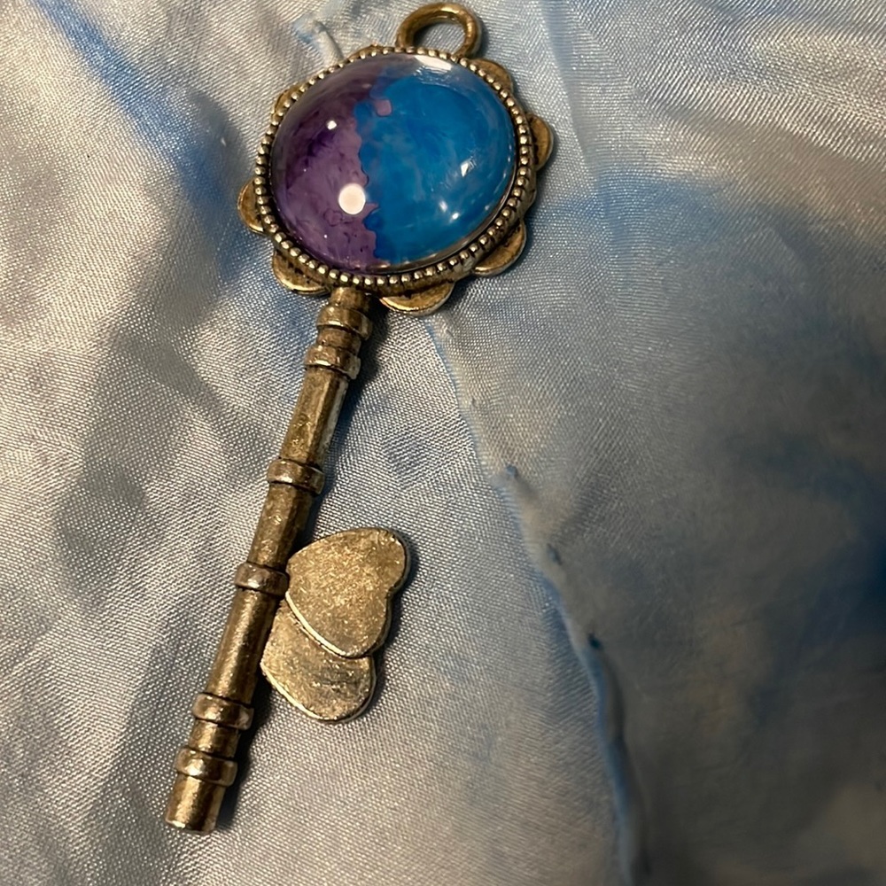 Handmade Jewelry Key Shaped Silvertone Setting w Alcohol Ink Art Under Glass